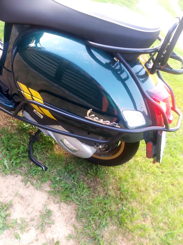 Piaggio Vespa - 34