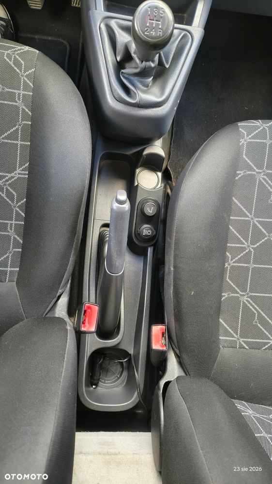 Fiat Fiorino 1.3 Multijet 16V Base - 22