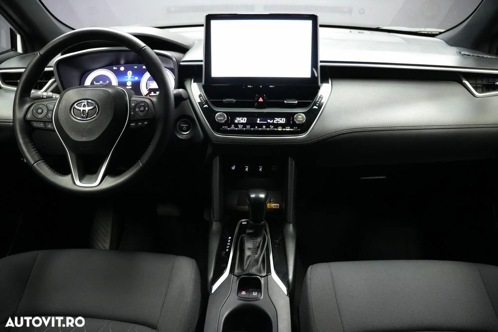 Toyota Corolla Cross - 7