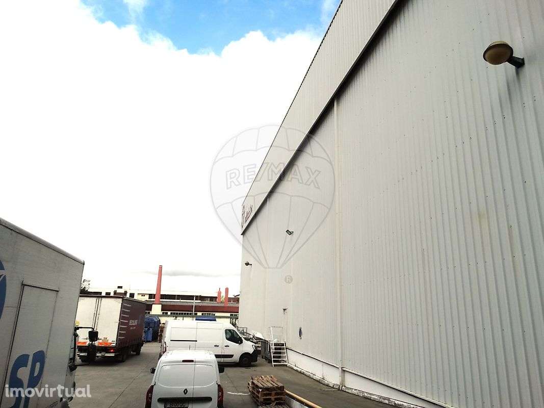 Armazém  para arrendamento - Grande imagem: 4/9