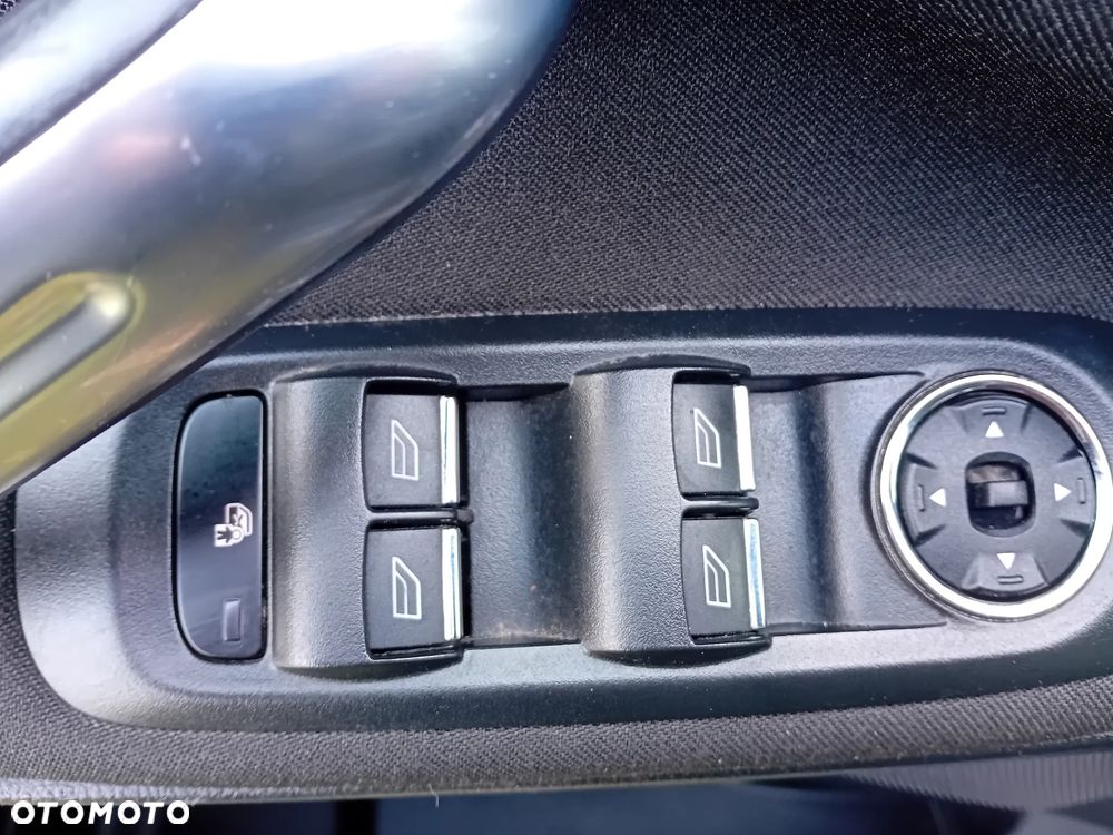 Ford Galaxy 2.0 TDCi Ambiente - 21