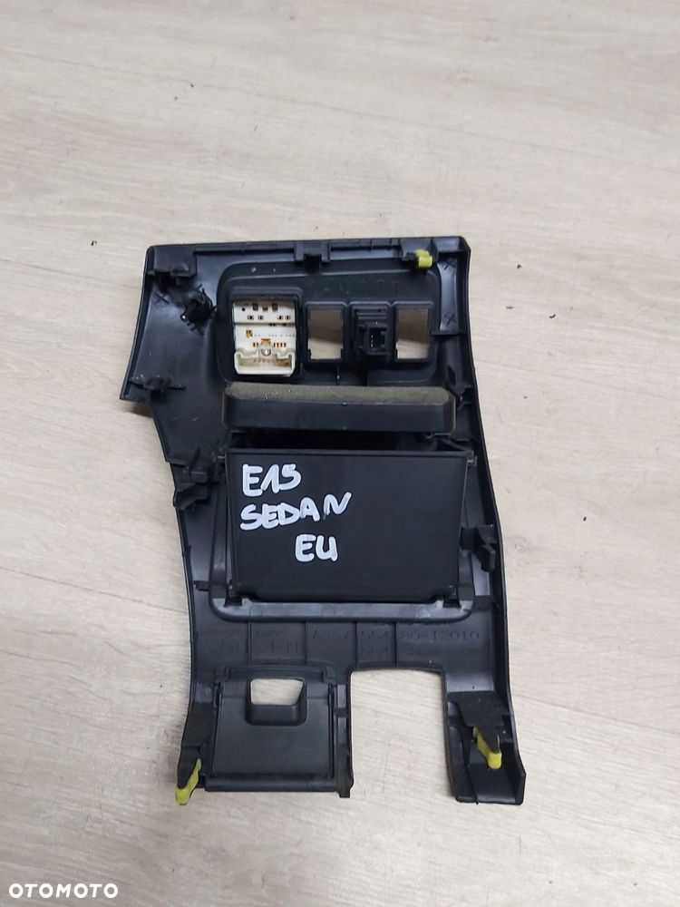 Toyota Corolla E15 panel schowek deski kierowcy 55480-12010 - 3
