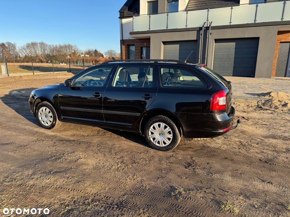 Skoda Octavia 1.6 TDI 4x4 Cross - 3