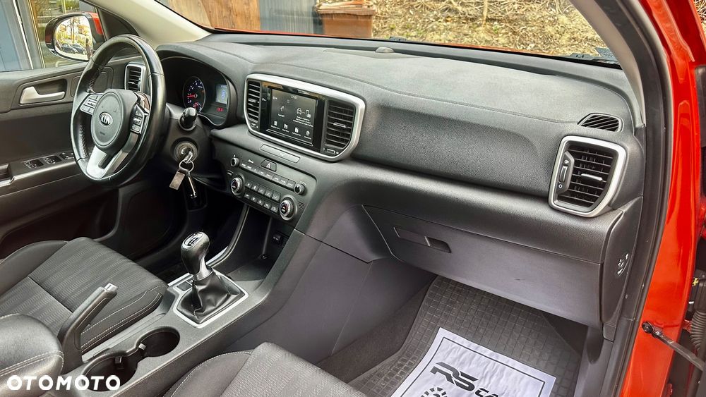 Kia Sportage 1.6 GDI L Business Line Plus 2WD - 35