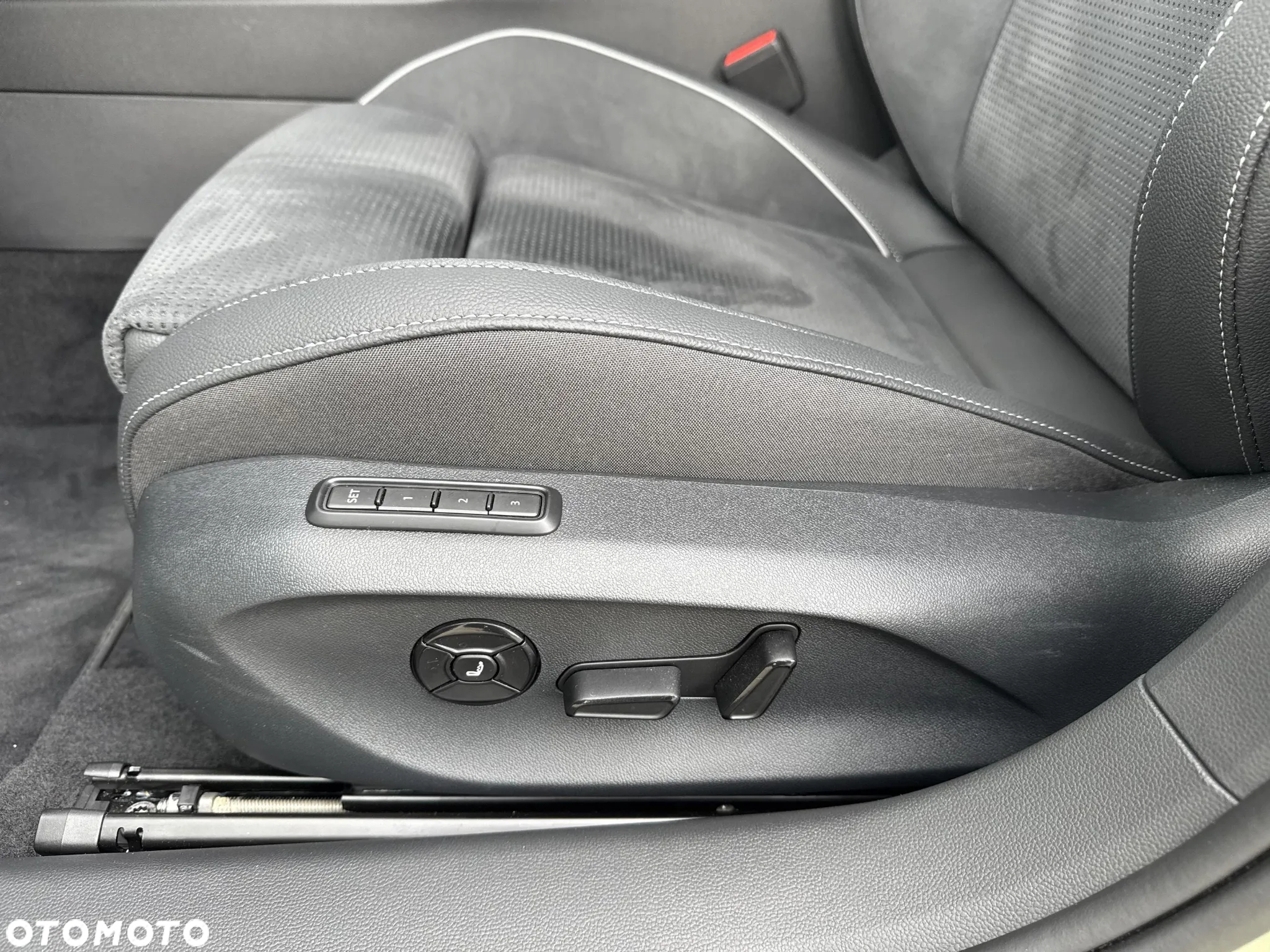 Skoda Superb 2.0 TSI Sportline DSG - 23
