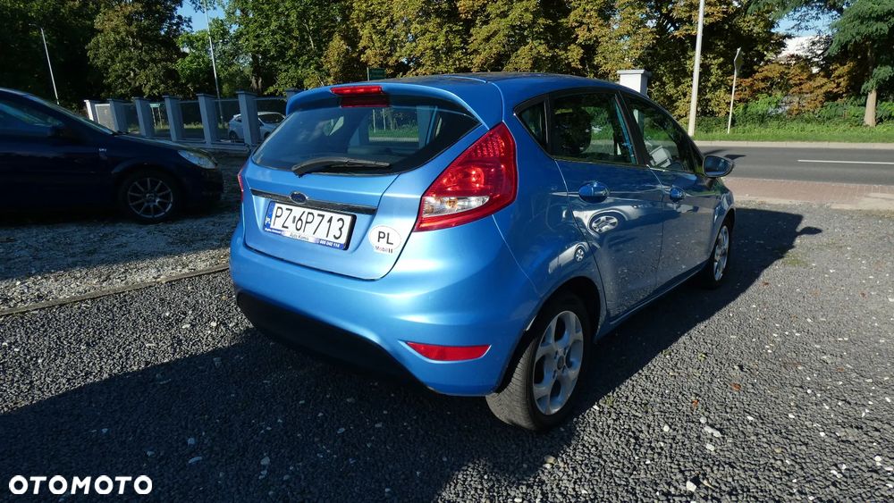 Ford Fiesta 1.25 Ambiente - 8