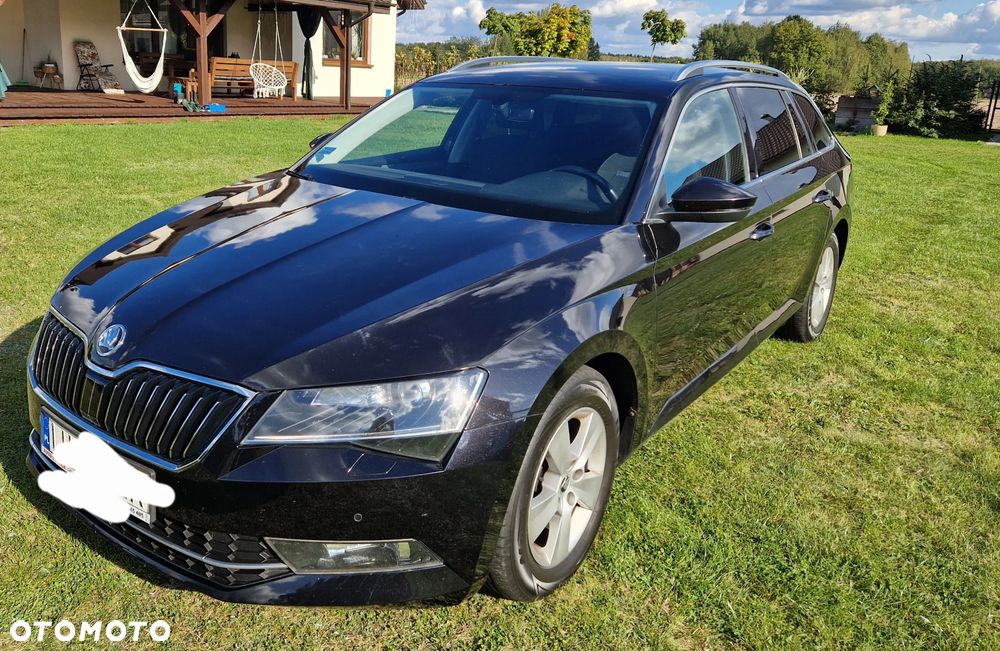 Skoda Superb 2.0 TDI Ambition - 2