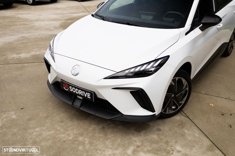 MG MG4 51 kWh Standard - 24