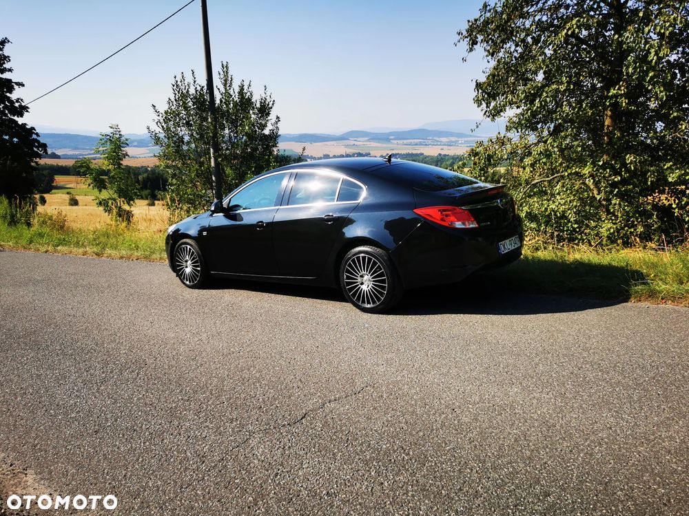 Opel Insignia - 15