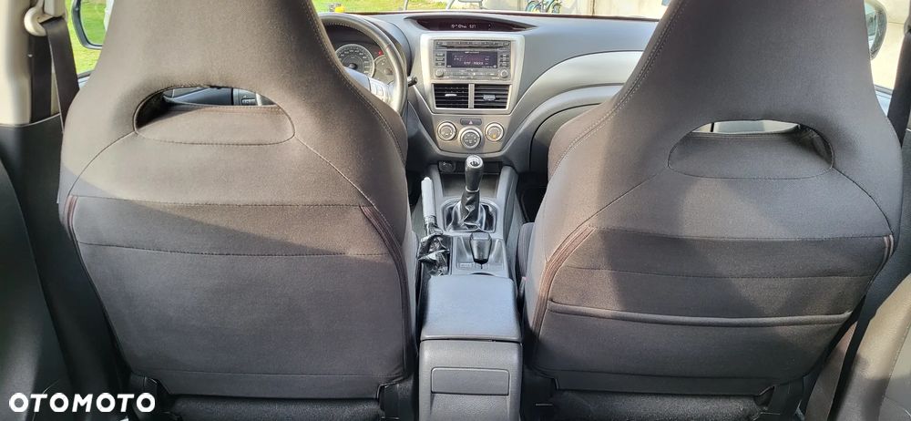 Subaru Impreza - 7