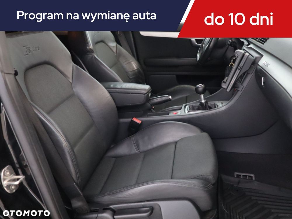 Audi A4 Avant - 11