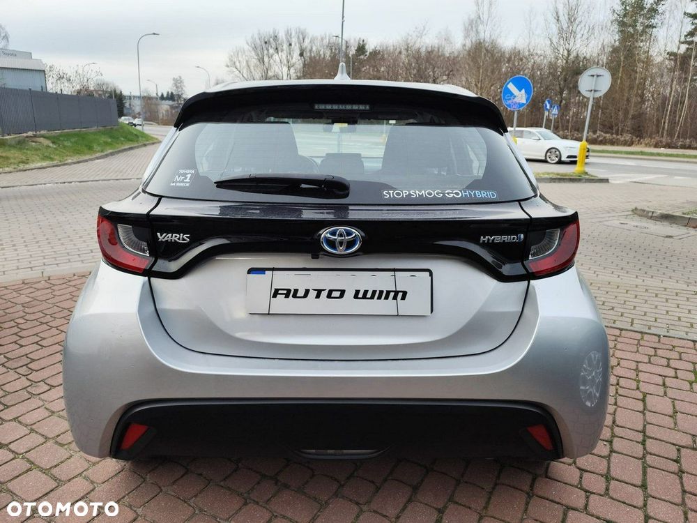 Toyota Yaris - 8