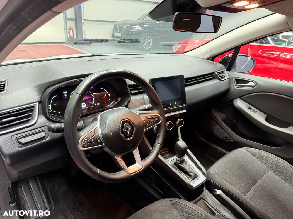 Renault Clio V full hybrid 145 Equilibre - 9