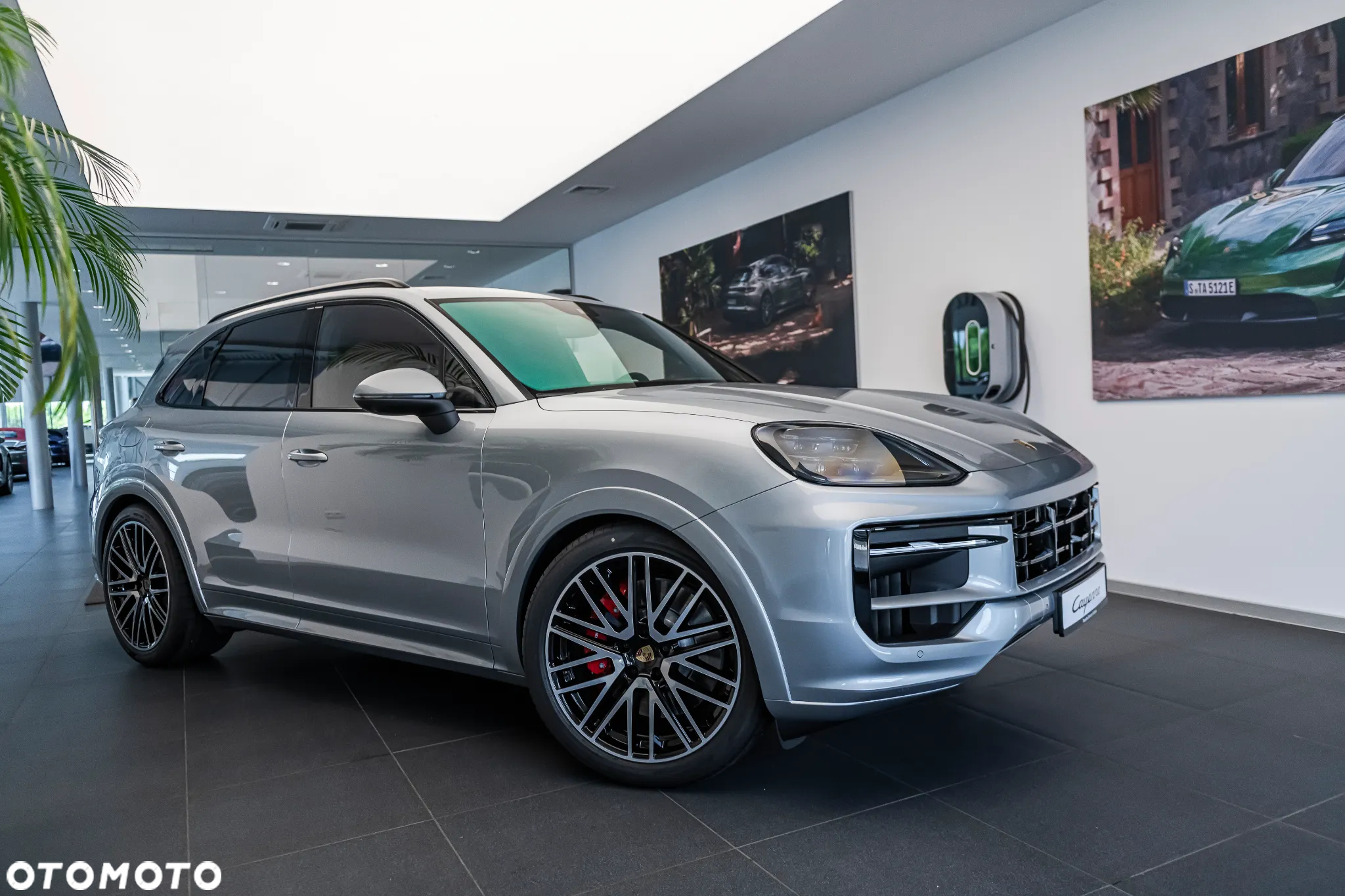 Porsche Cayenne S - 31