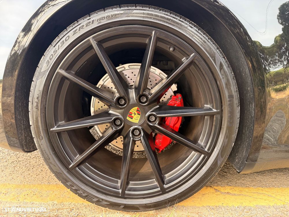 Porsche 911 (992) Carrera PDK - 18
