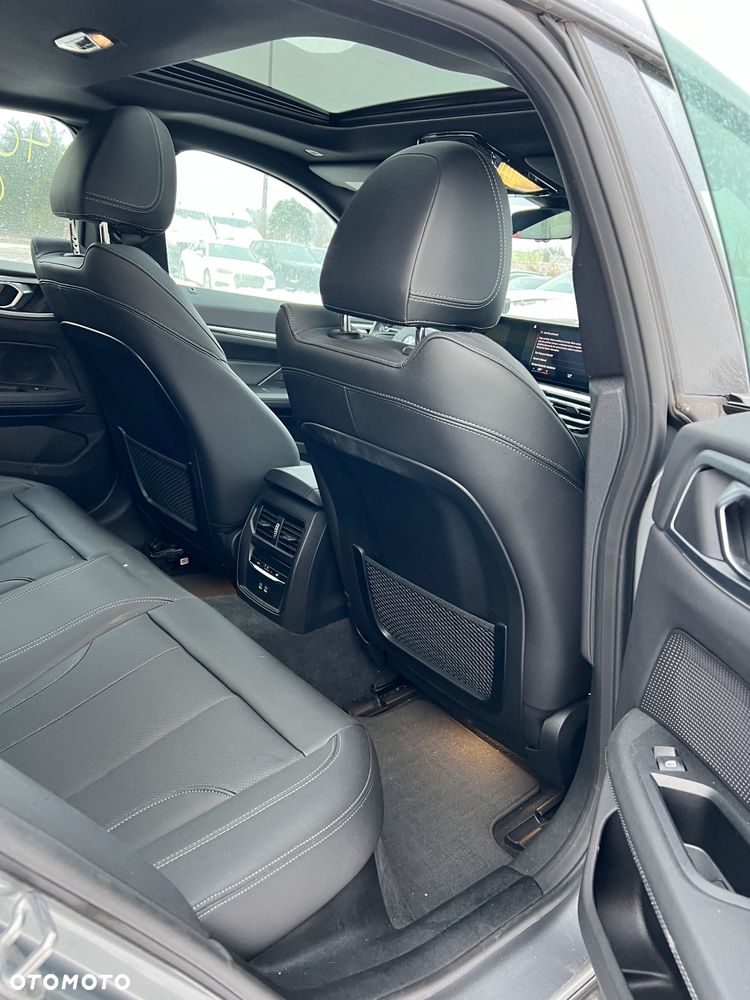 BMW i4 eDrive35 Gran Coupe - 21