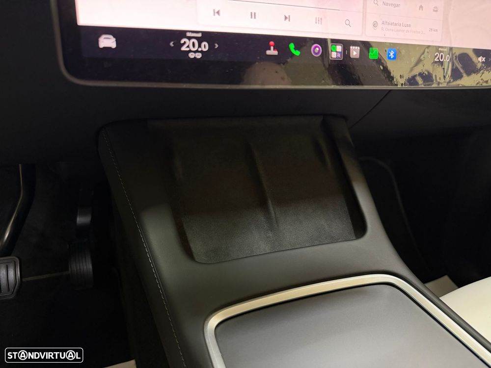 Tesla Model Y Tração Traseira - 35