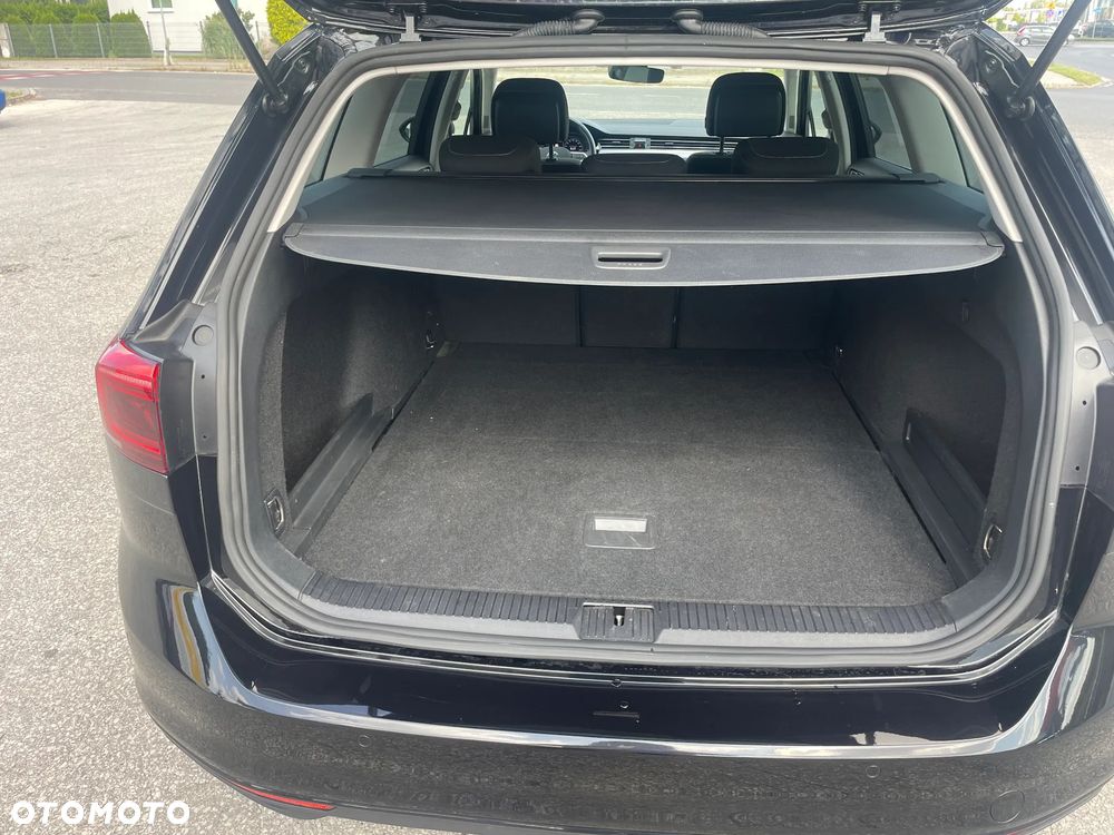 Volkswagen Passat 2.0 TSI Business DSG - 10