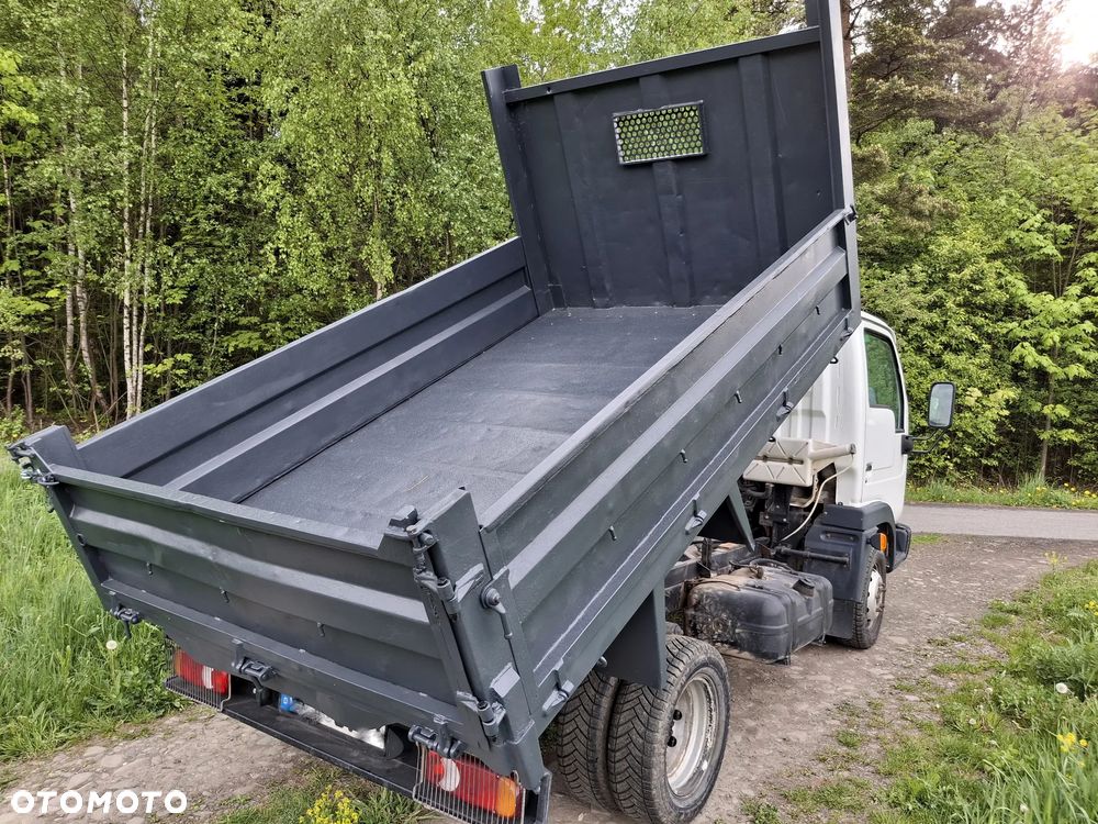 Nissan Cabstar - 12