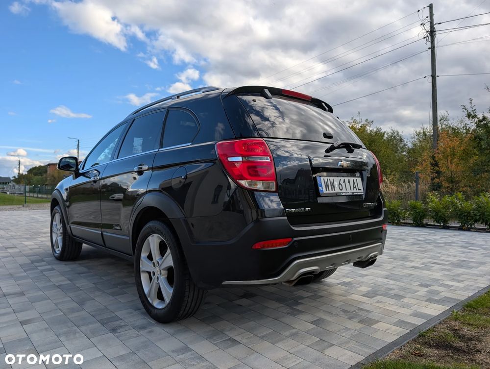 Chevrolet Captiva 2.2 d LTZ - 18