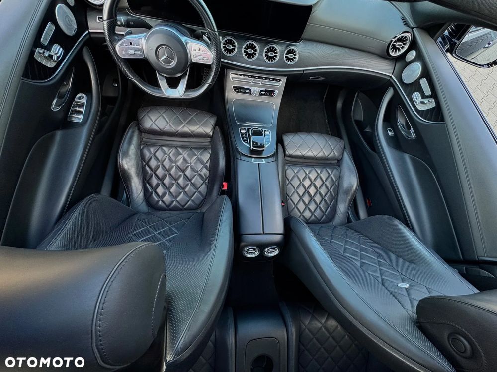 Mercedes-Benz Klasa E 220 d 4-Matic 9G-TRONIC - 11