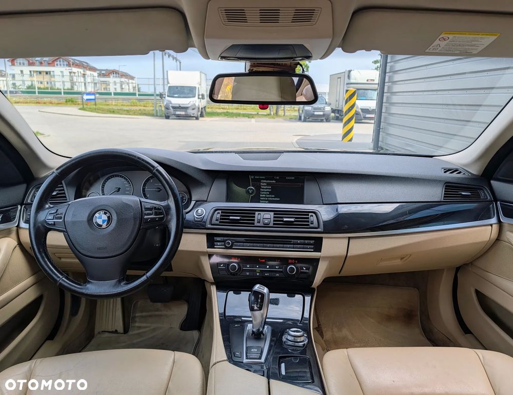 BMW Seria 5 520d Modern Line - 6