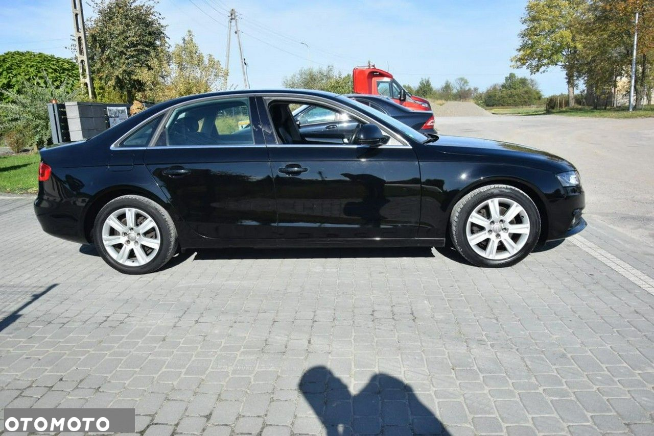 Audi A4 Avant 1.8 TFSI multitronic Ambiente - 12