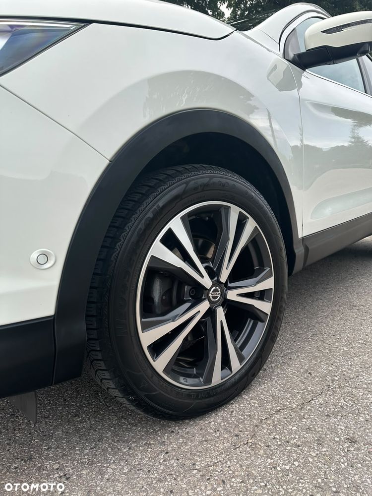 Nissan Qashqai 1.6 DCi Tekna Xtronic - 31