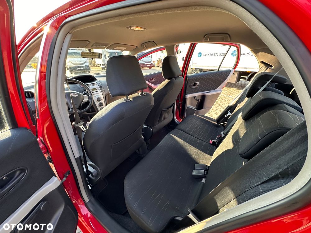 Toyota Yaris 1.0 Entry - 14