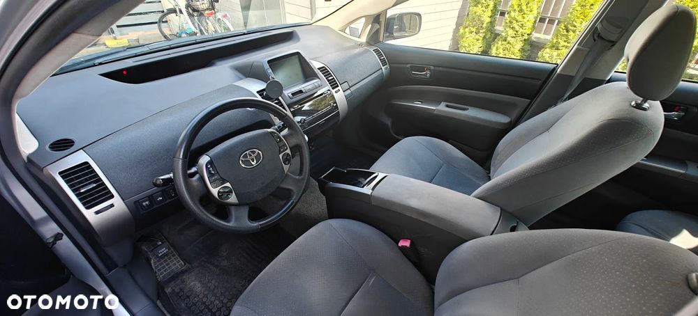 Toyota Prius - 6