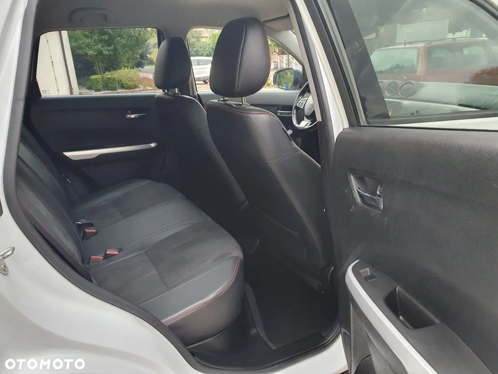 Suzuki Vitara 1.4 Boosterjet Premium 4WD - 13