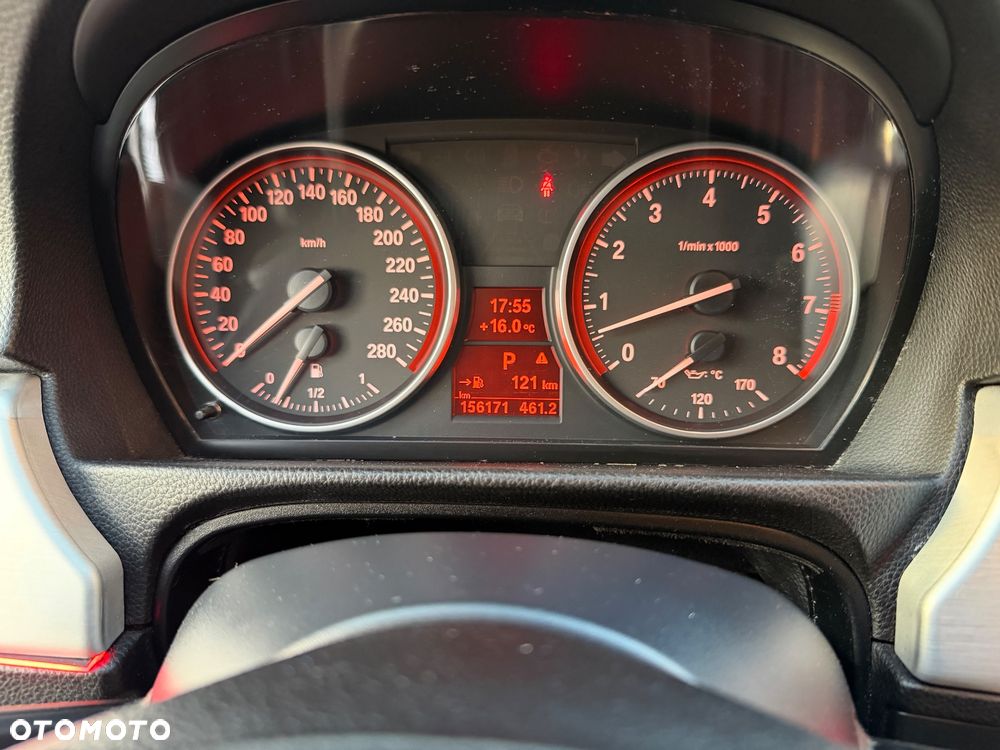BMW Seria 3 325i xDrive Edition Exclusive - 11
