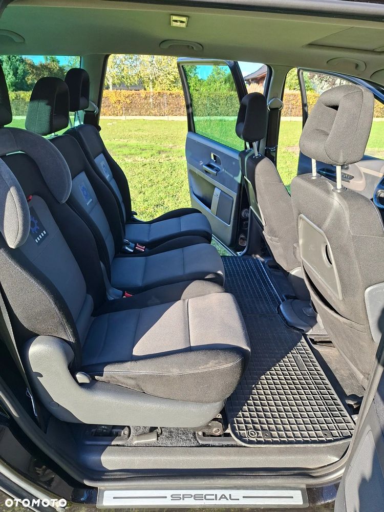 Volkswagen Sharan - 16