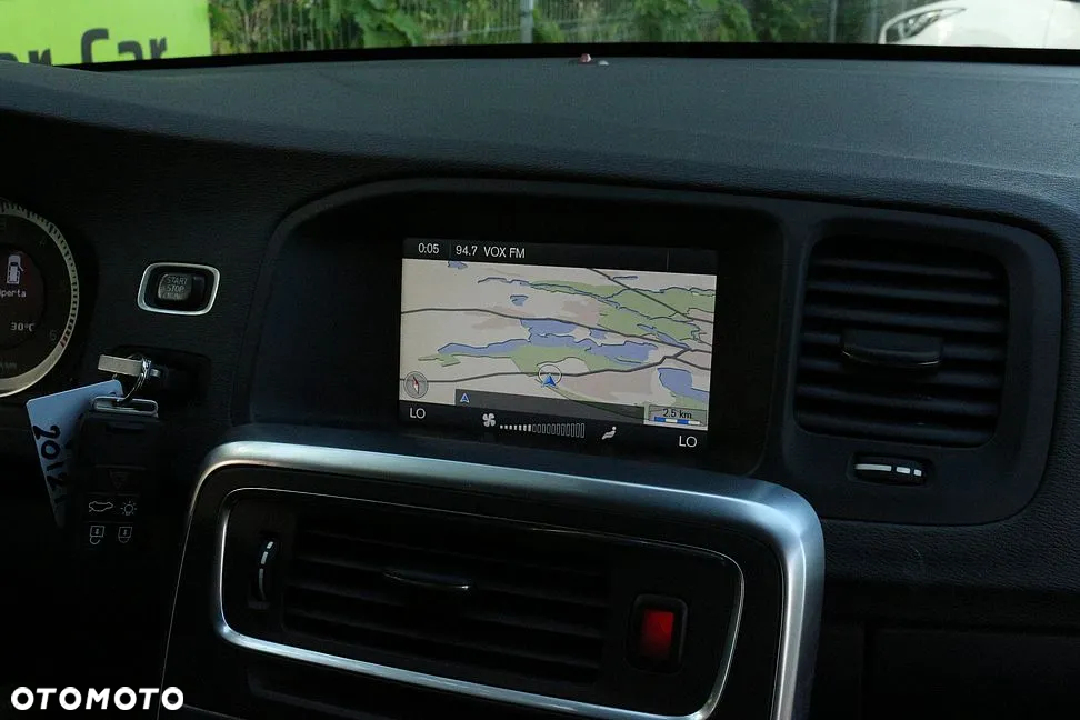 Volvo V60 D3 Geartronic Momentum - 16