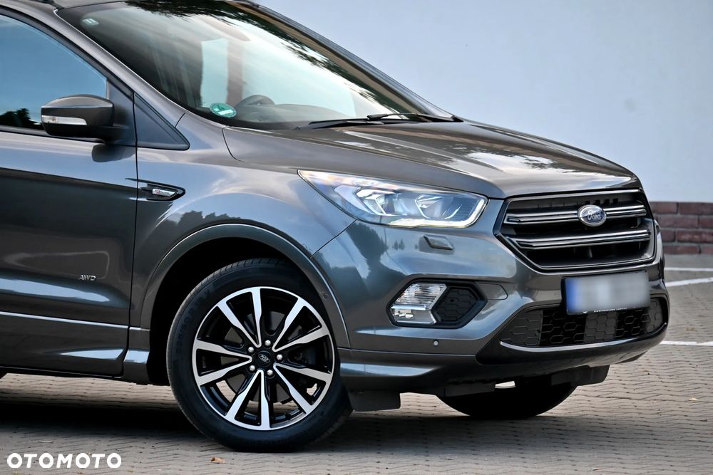 Ford Kuga 2.0 TDCi 4x4 ST-Line - 14