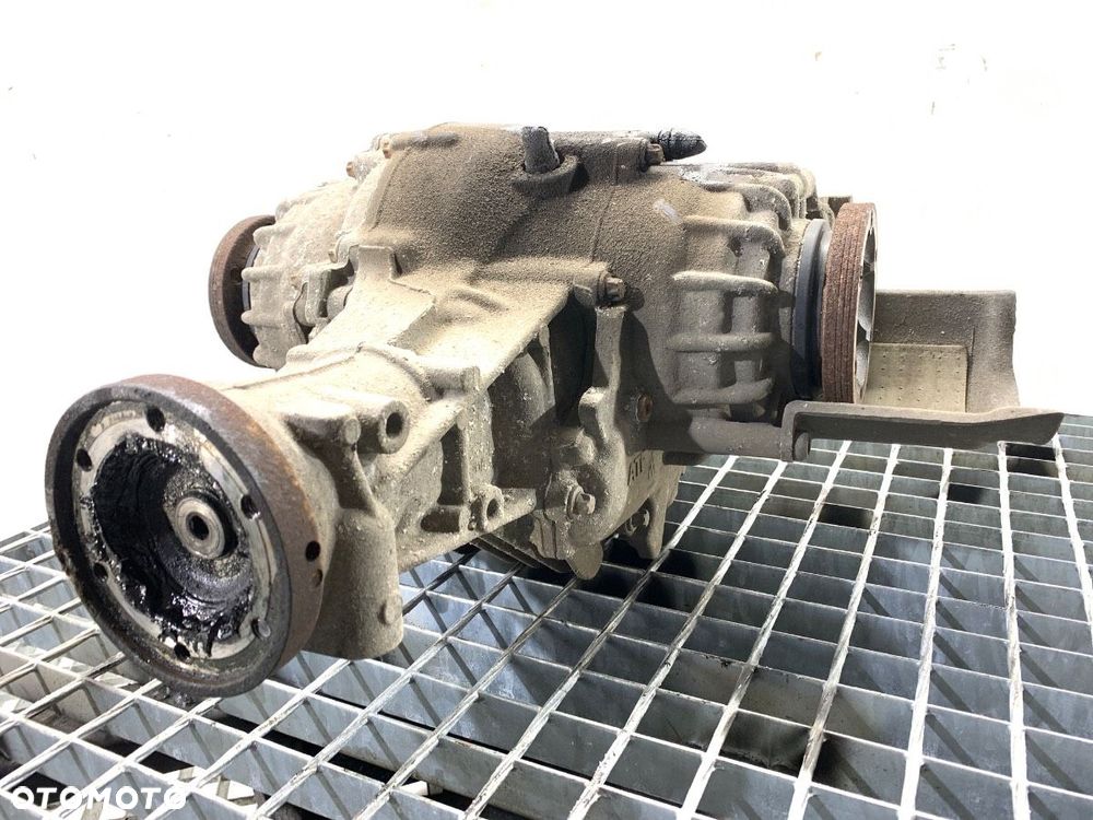 MOST DYFER TYŁ  AUDI A7 Sportback (4GA, 4GF) 2010 - 2018 RS7 quattro 412 kW [560 KM] benzyna 2013 - - 2