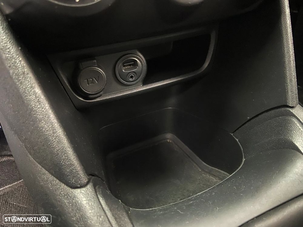 Peugeot 208 1.2 PureTech Style - 20