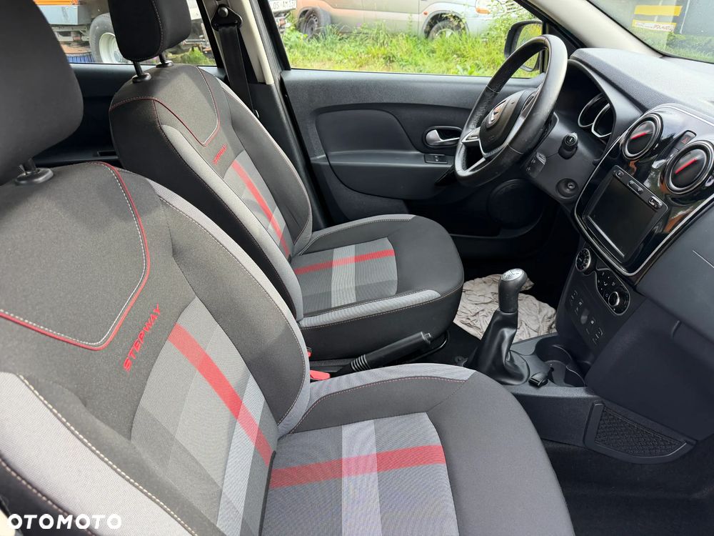 Dacia Sandero Stepway 0.9 TCe Laureate S&S - 8