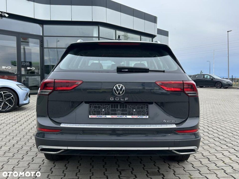 Volkswagen Golf - 20