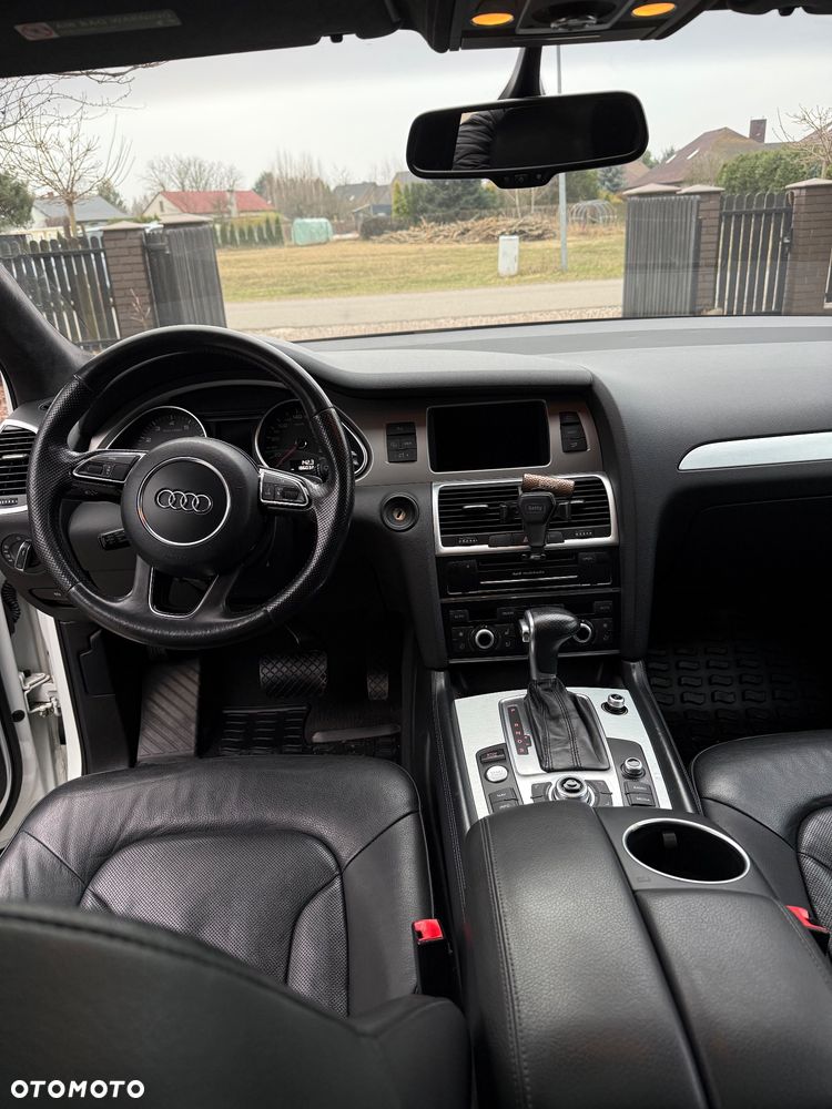 Audi Q7 3.0 TFSI Quattro Tiptr - 14