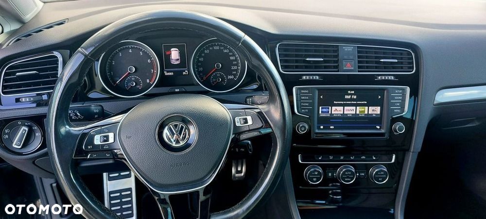 Volkswagen Golf 1.2 TSI BlueMotion Technology Allstar - 19