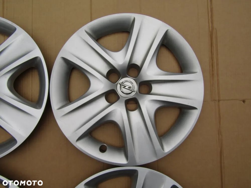 1x Kołpak Strukturalny 17 Opel INSIGNIA A 5x120 - 6