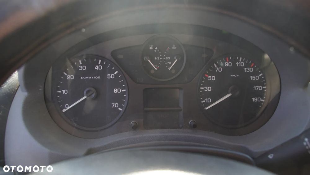 Auto na części - Peugeot Expert II 2.0 HDI 120 KM RHK 20MB12 KCY 2008R Silnik Skrzynia Drzwi Maska Zderzak Błotnik Lampa Lusterko Deska Kokpit Sterownik Moduł Czujnik Licznik Panel Kierownica - 10