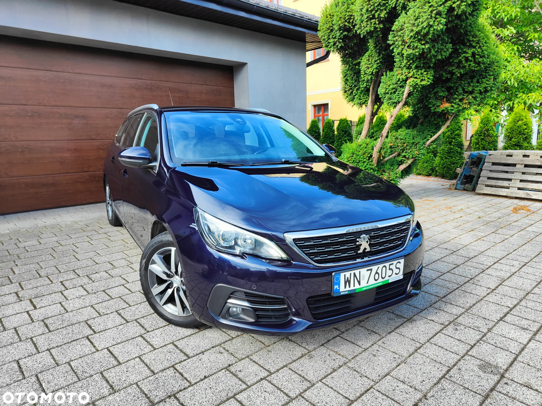 Peugeot 308 BlueHDi FAP 130 EAT8 Stop & Start Allure Pack - 9