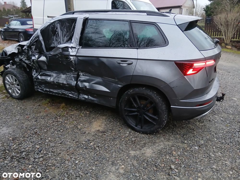 Skoda Karoq 2.0 TDI SCR 4x4 DSG Sportline - 13