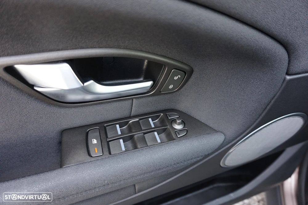 Land Rover Range Rover Evoque eD4 HSE - 36