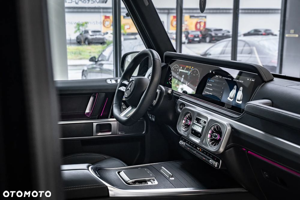 Mercedes-Benz Klasa G 450 d 9G-TRONIC - 27