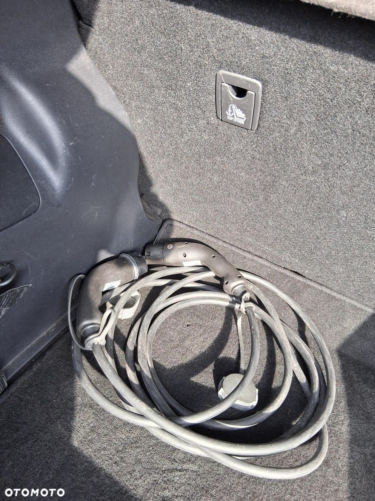 Nissan Leaf 62kWh N-Connecta - 17