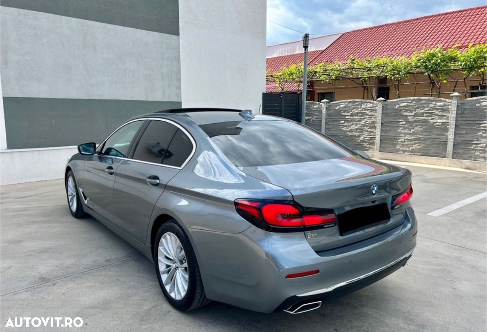 BMW Seria 5 530d xDrive AT MHEV - 3