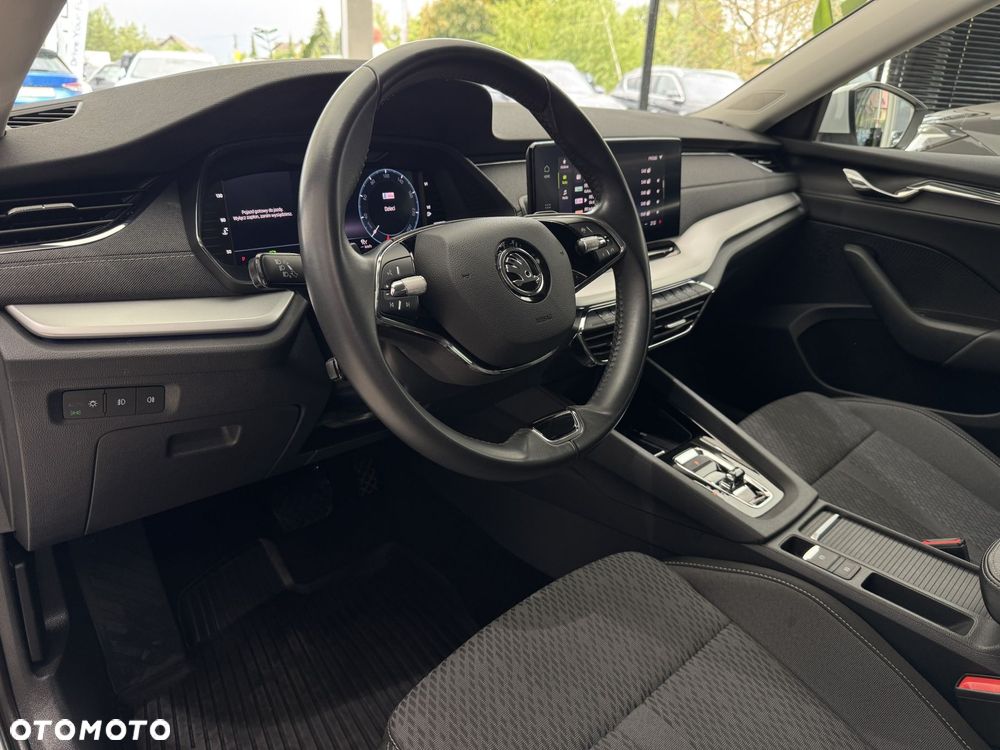 Skoda Octavia 2.0 TDI Style DSG - 8